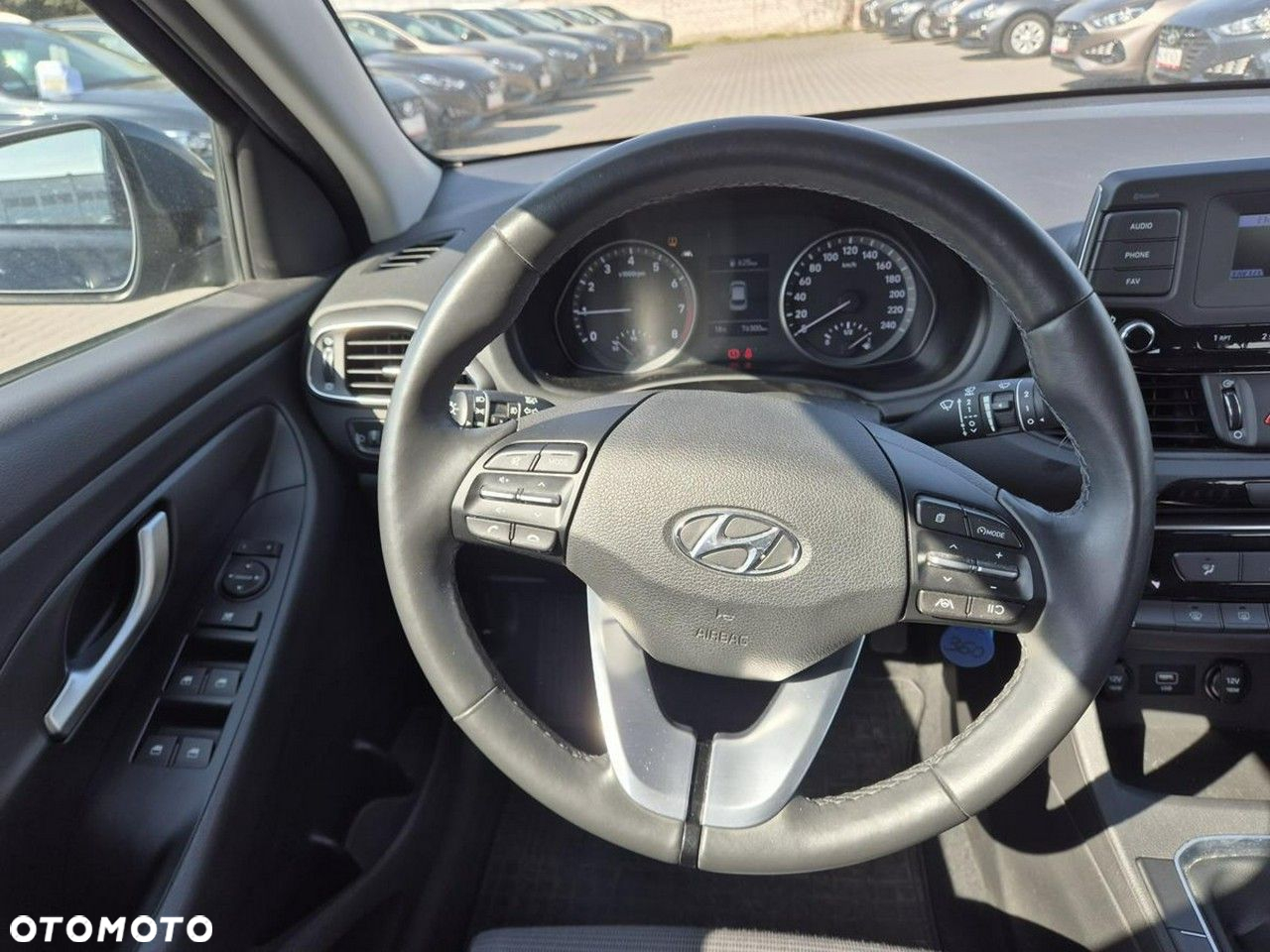 Hyundai i30 - 16