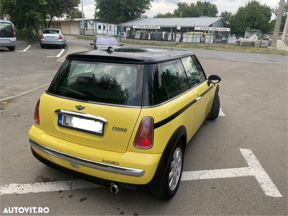 Mini Cooper Standard - 3