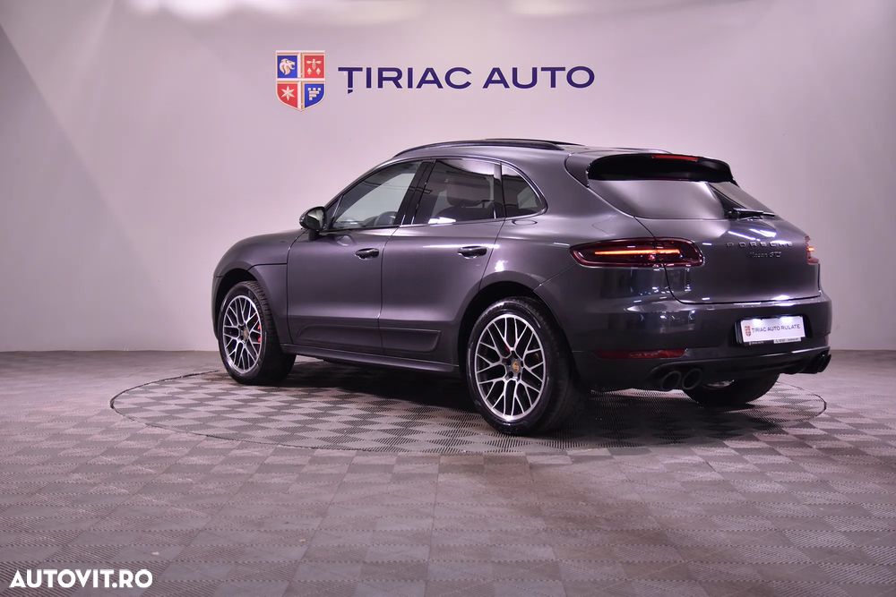 Porsche Macan - 3