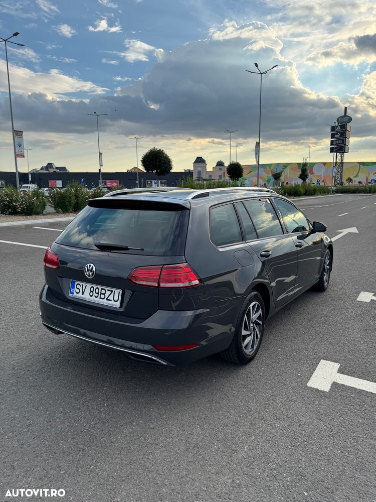 Volkswagen Golf 1.6 TDI Comfortline - 6