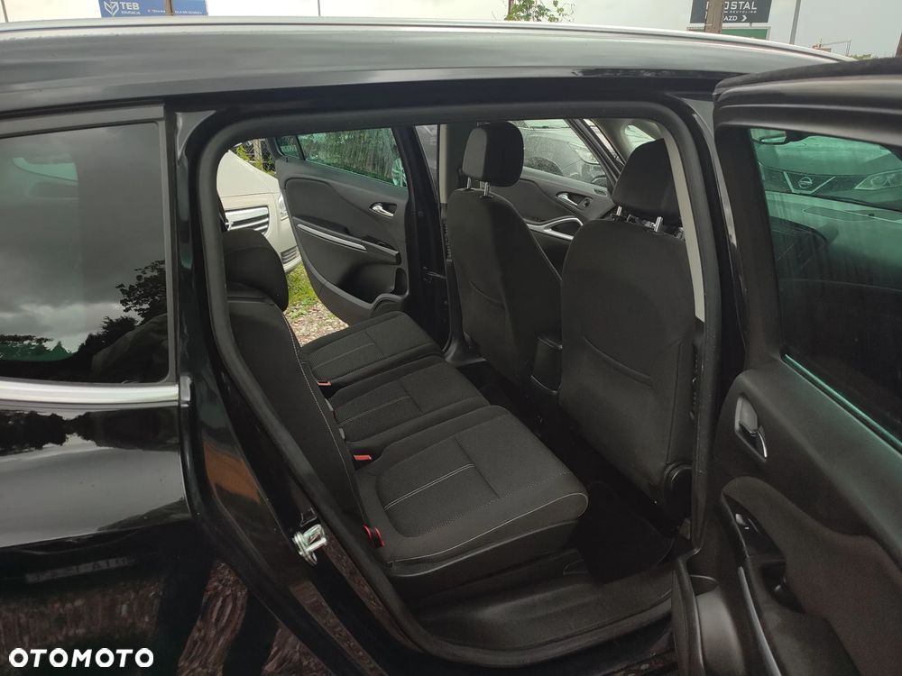 Opel Zafira Tourer 1.4 Turbo ecoFLEX Start/Stop Business Innovation - 22