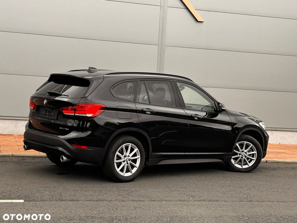 BMW X1 sDrive18d - 21