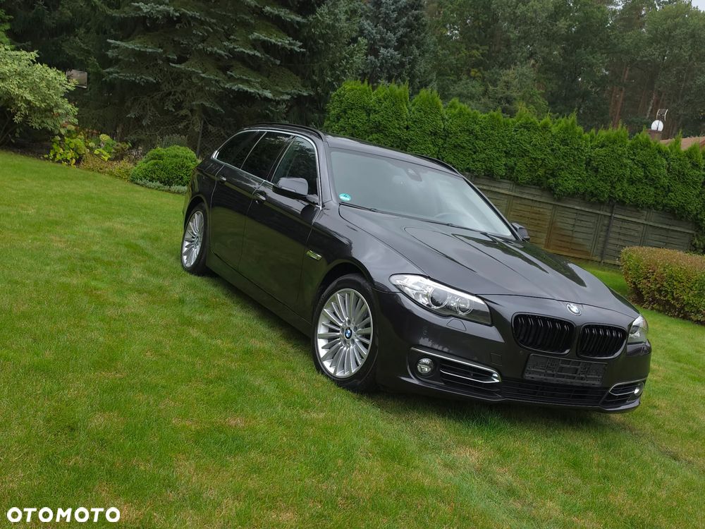 BMW Seria 5 525d Sport-Aut Luxury Line - 37