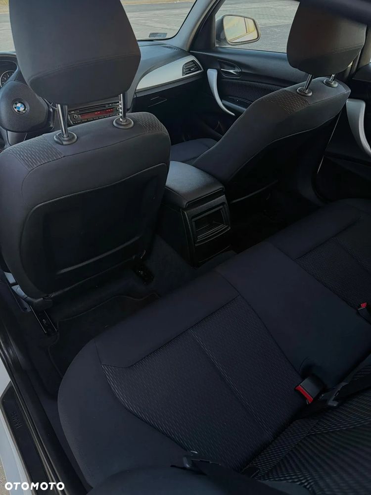 BMW Seria 1 - 24