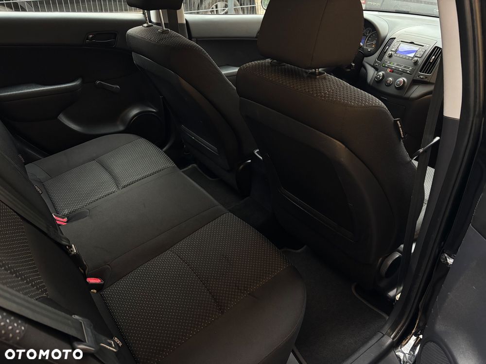 Hyundai i30 1.6 CRDi Edition 20 - 8