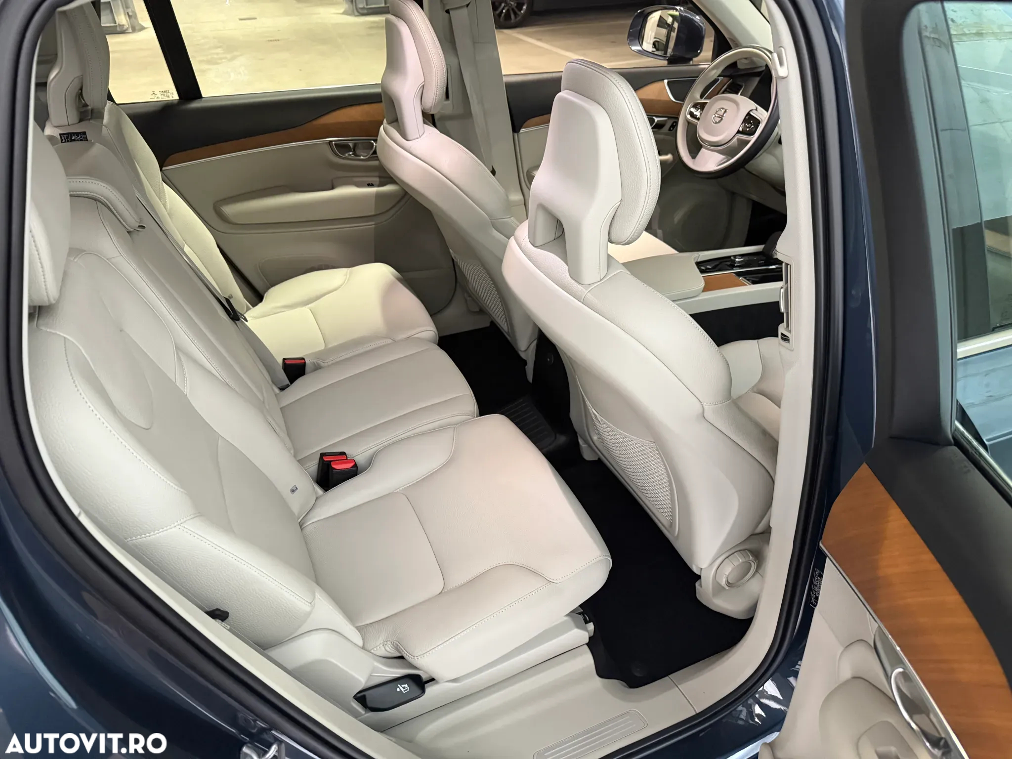 Volvo XC 90 T8 AWD Recharge Geartronic Inscription Expression - 8