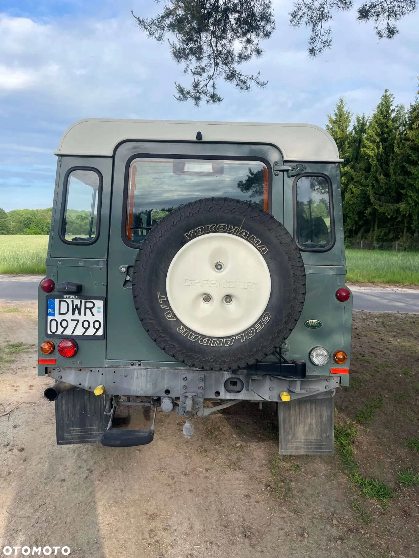 Land Rover Defender 110 2.5 TDI - 4
