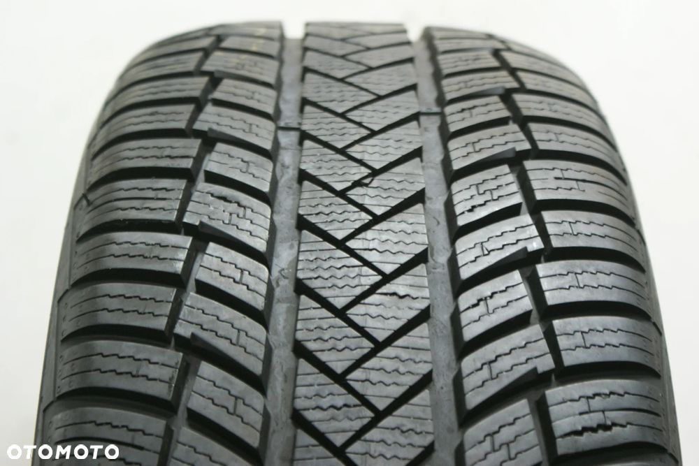 235/60R18 VREDESTEIN WINTRAC PRO , 8mm 2021r