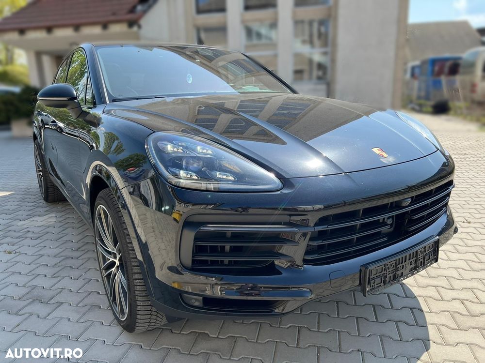 Porsche Cayenne Coupe - 3