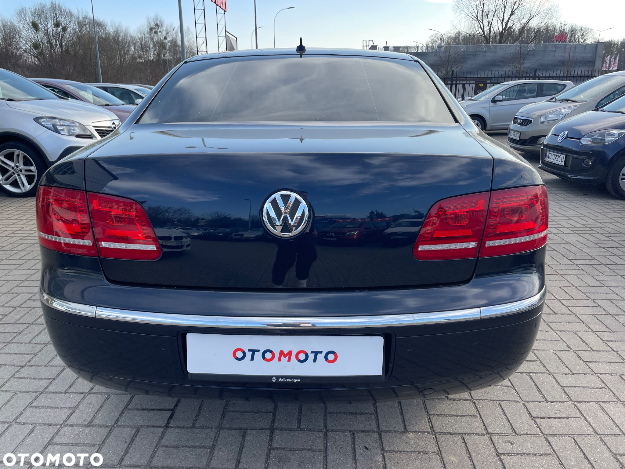 Volkswagen Phaeton - 16