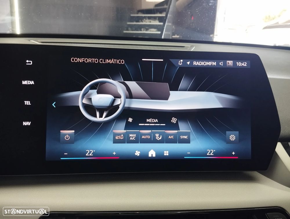 BMW iX1 eDrive20 - 33