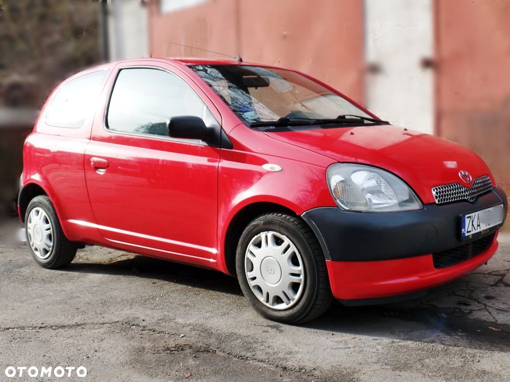 Toyota Yaris 1.0 Base - 8
