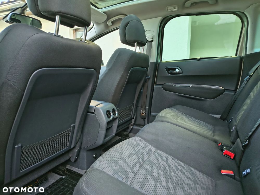 Peugeot 3008 1.6 HDi Business Line - 32
