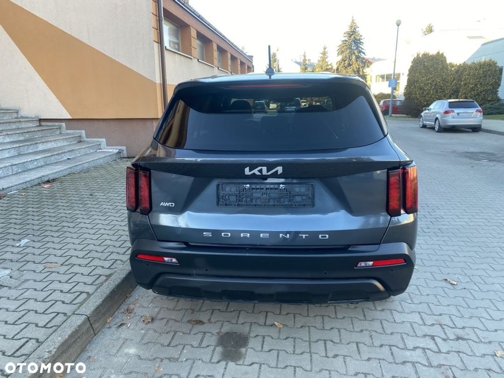 Kia Sorento - 13