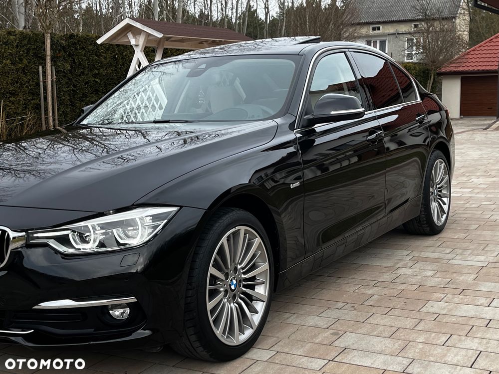 BMW Seria 3 320d xDrive Luxury Line sport - 9