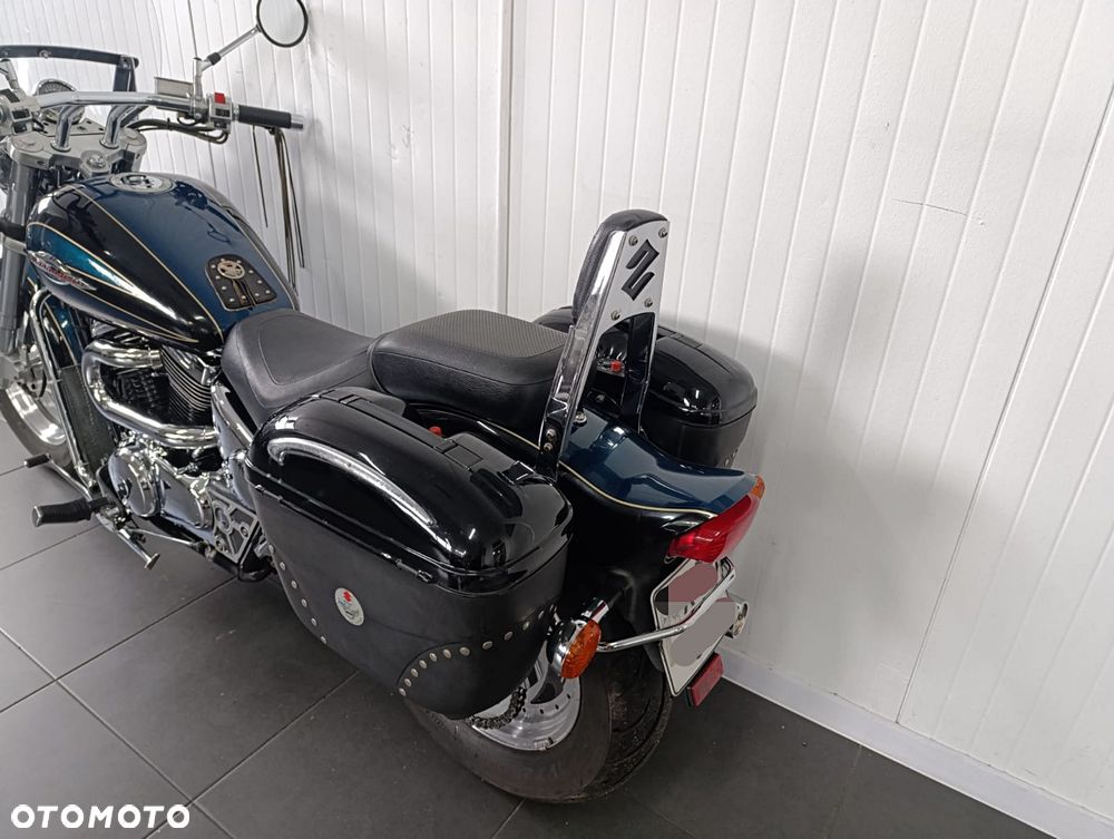 Suzuki Marauder - 8