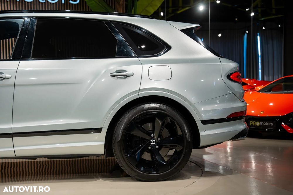 Bentley Bentayga Standard - 2