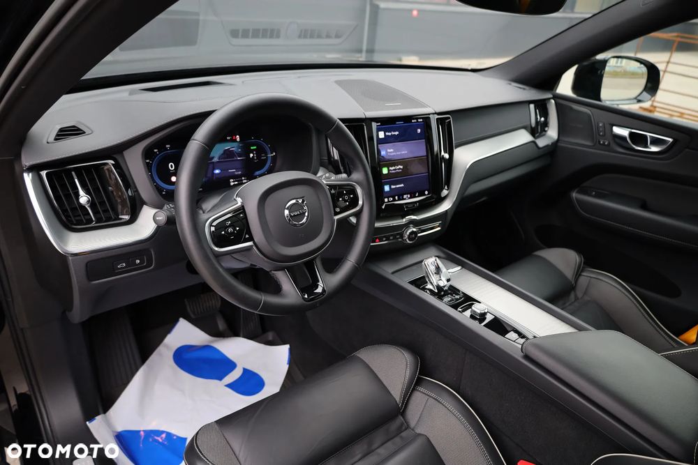 Volvo XC 60 T8 AWD Polestar Engineered - 14