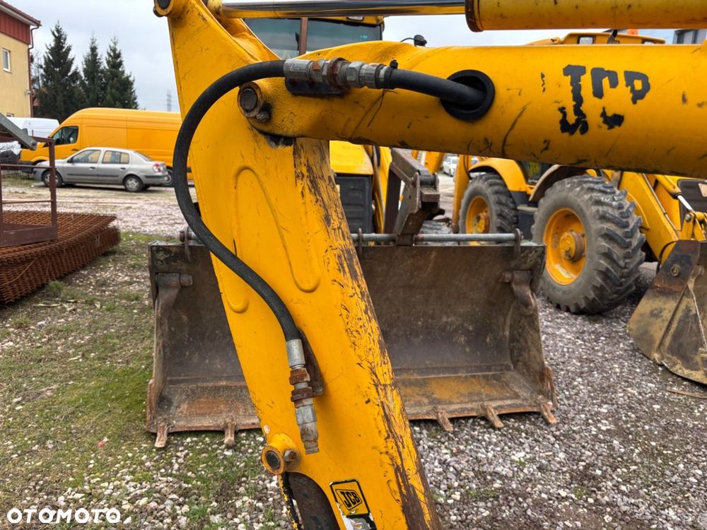 JCB 8018 - 22