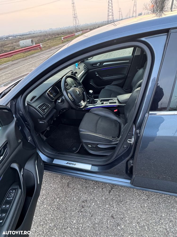 Renault Megane ENERGY dCi 110 Start & Stop Bose Edition - 7