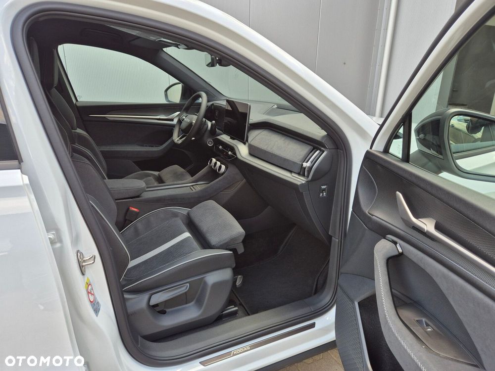Skoda Kodiaq 2.0 TDI 4x4 Sportline DSG - 17