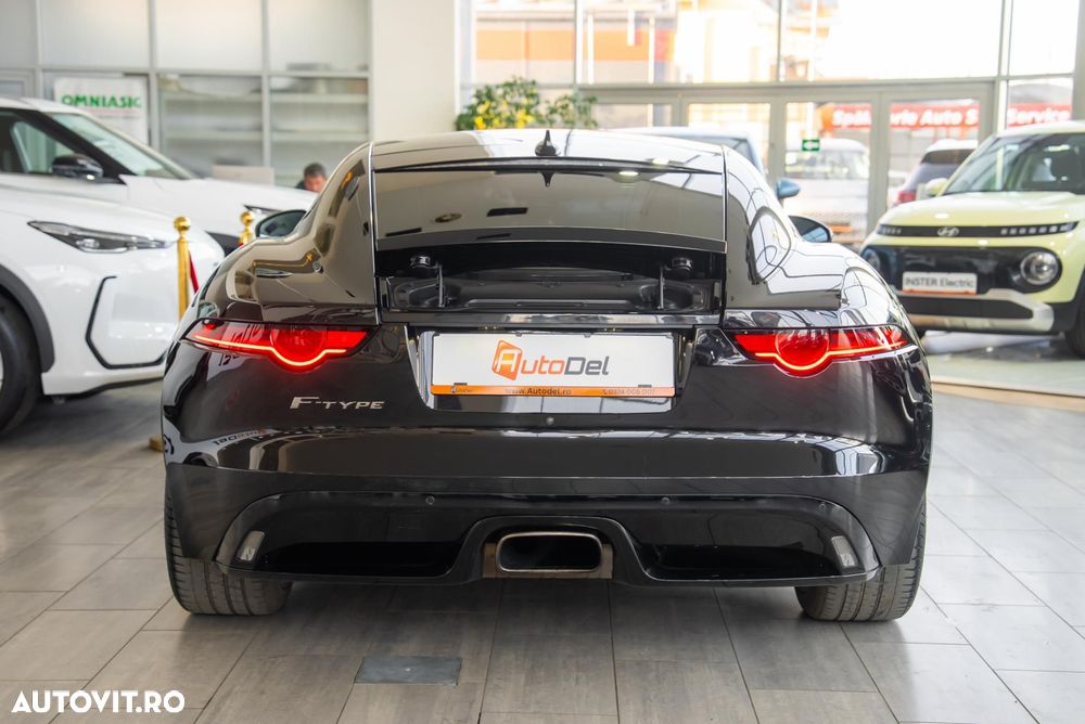 Jaguar F-Type Coupe 2.0 Aut. R-Dynamic - 8