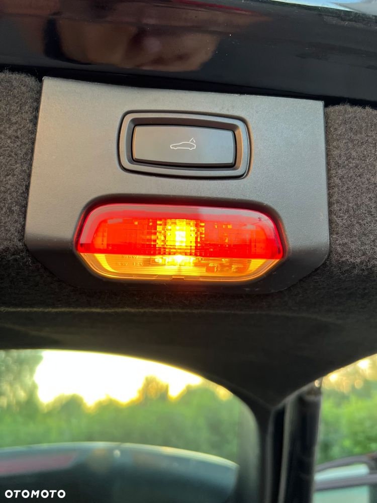Porsche Cayenne - 23