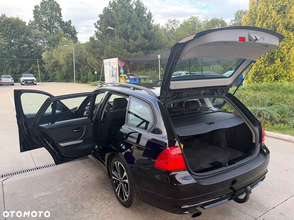 BMW Seria 3 318i Edition Exclusive - 7