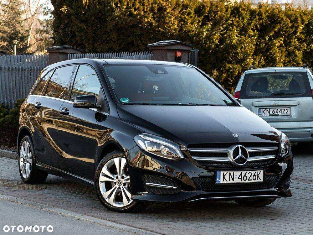 Mercedes-Benz Klasa B 180 (BlueEFFICIENCY) 7G-DCT - 2
