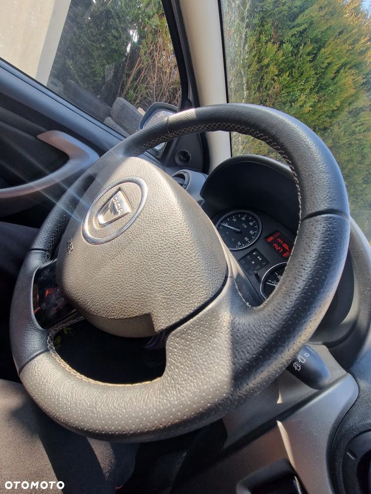 Dacia Sandero - 9