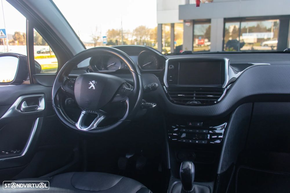 Peugeot 2008 1.6 BlueHDi Allure - 7