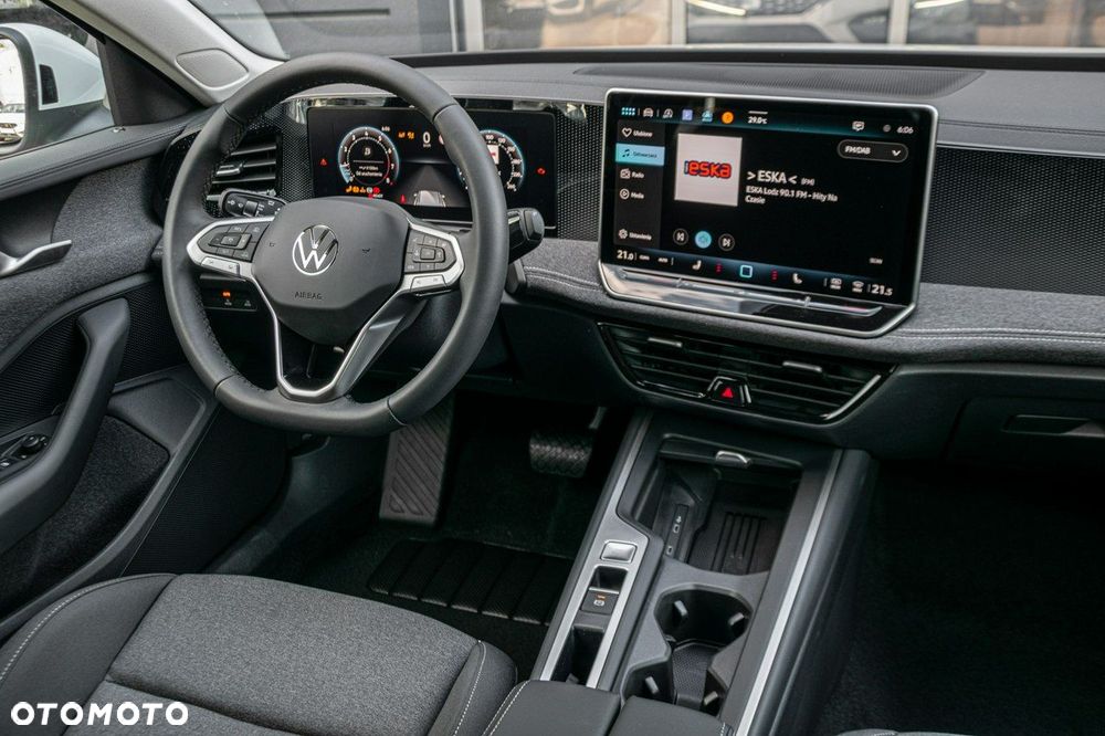 Volkswagen Passat - 21