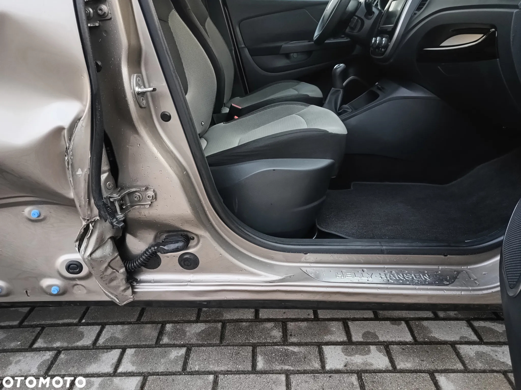 Renault Captur 0.9 Energy TCe Helly Hansen - 25