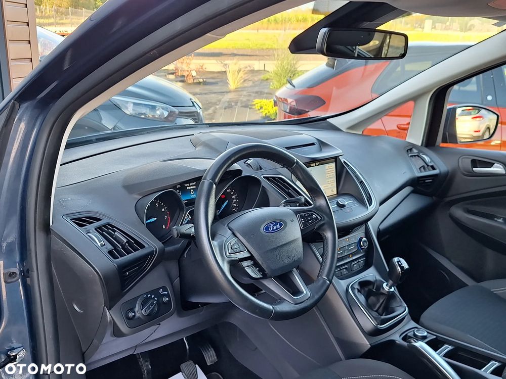 Ford Grand C-MAX - 5