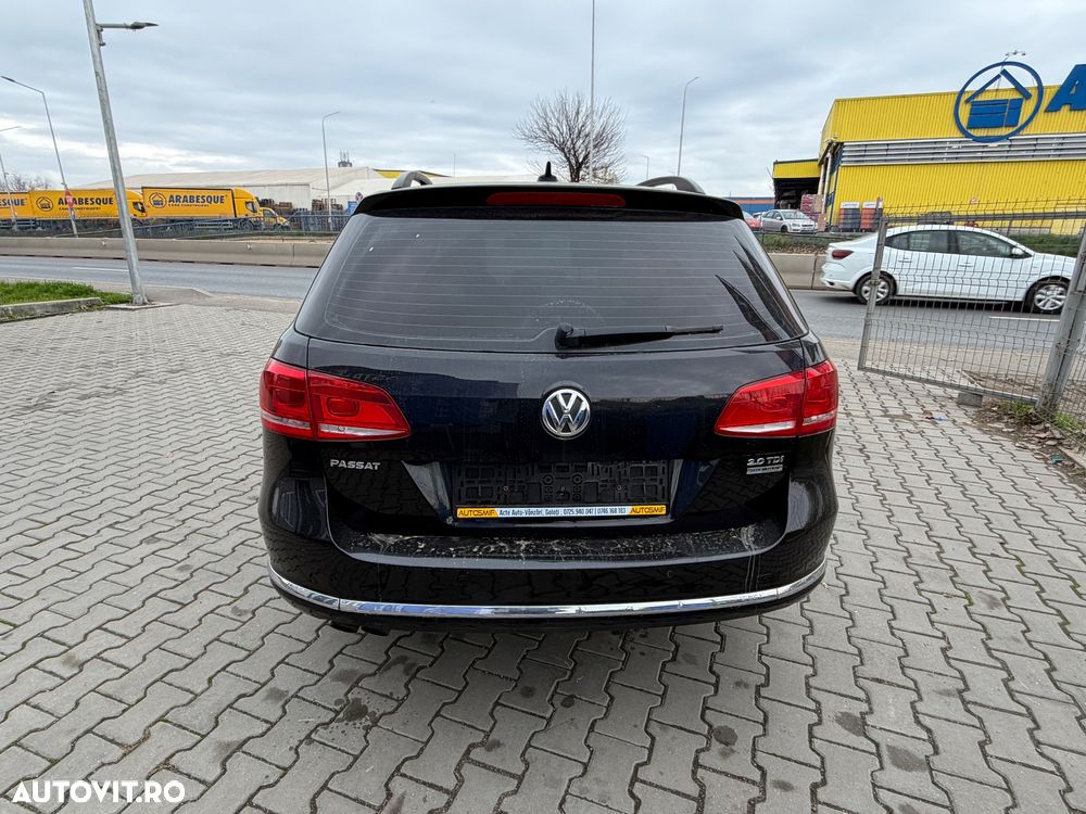 Volkswagen Passat Variant 2.0 TDI DSG BlueMotion Technology Comfortline - 32