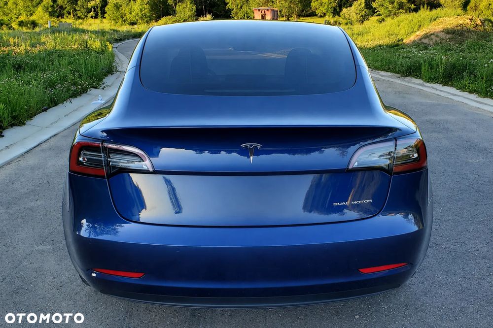 Tesla Model 3 Langstreckenbatterie Allradantrieb Dual Motor - 6