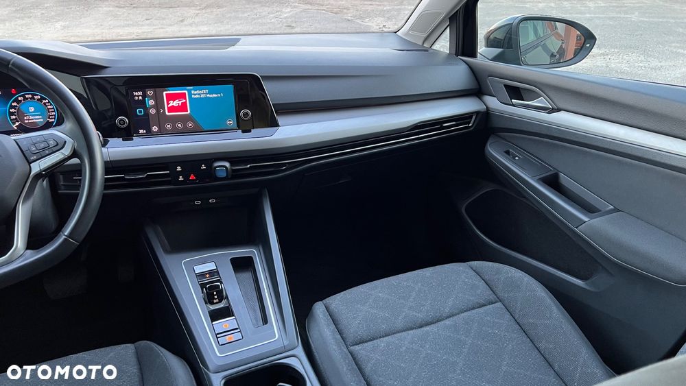 Volkswagen Golf 2.0 TDI SCR DSG Life - 11