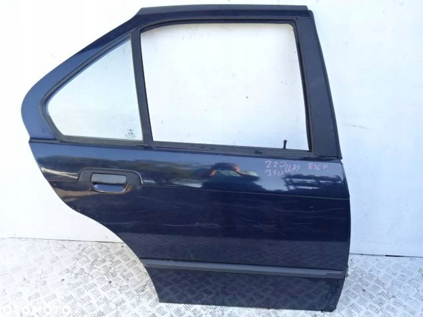 Drzwi prawy tył BMW 3 E36 263/5 - 1