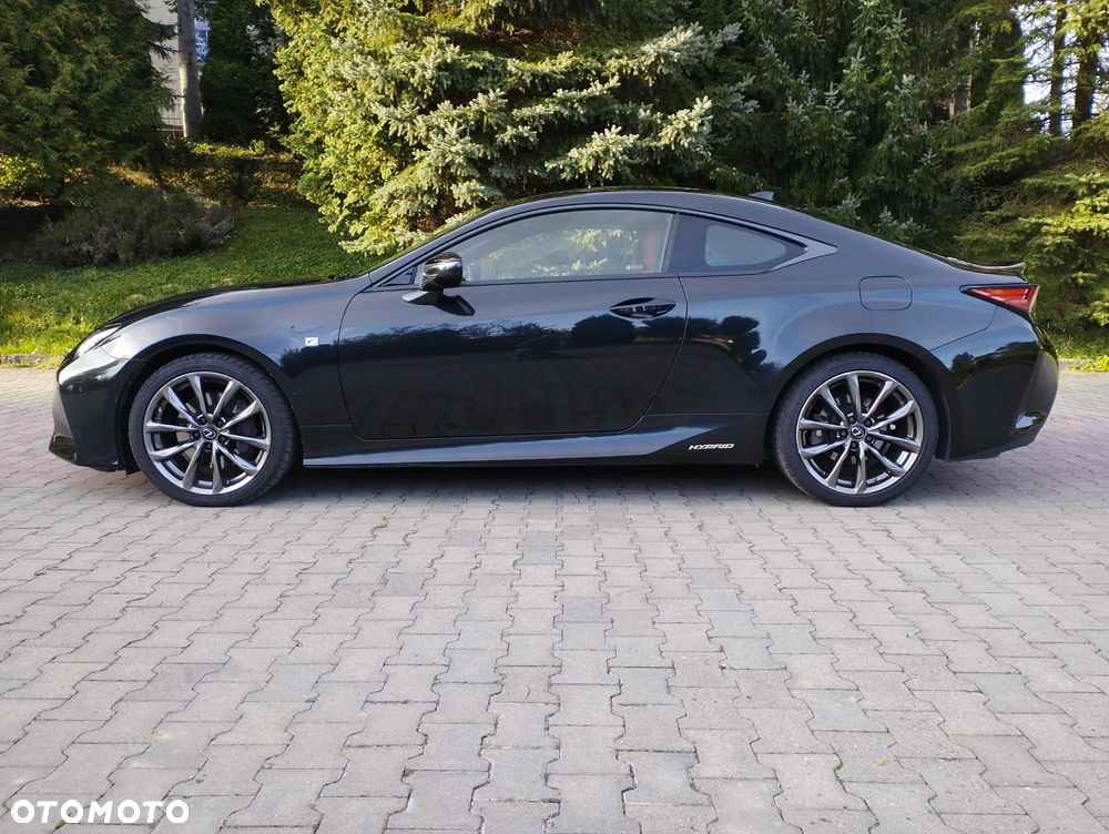 Lexus RC 300h F Sport - 20