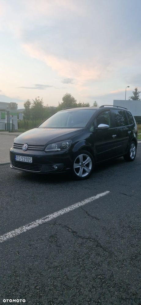 Volkswagen Touran 1.6 TDI DPF Comfortline DSG - 2