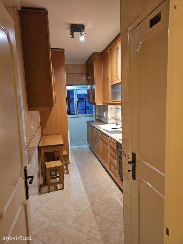 Quarto - localizado em Lumiar Lisbon - Grande imagem: 2/9