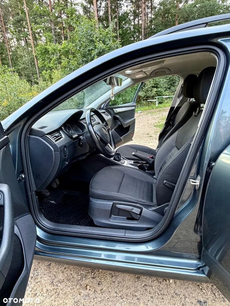 Skoda Octavia 1.4 TSI Ambition - 13
