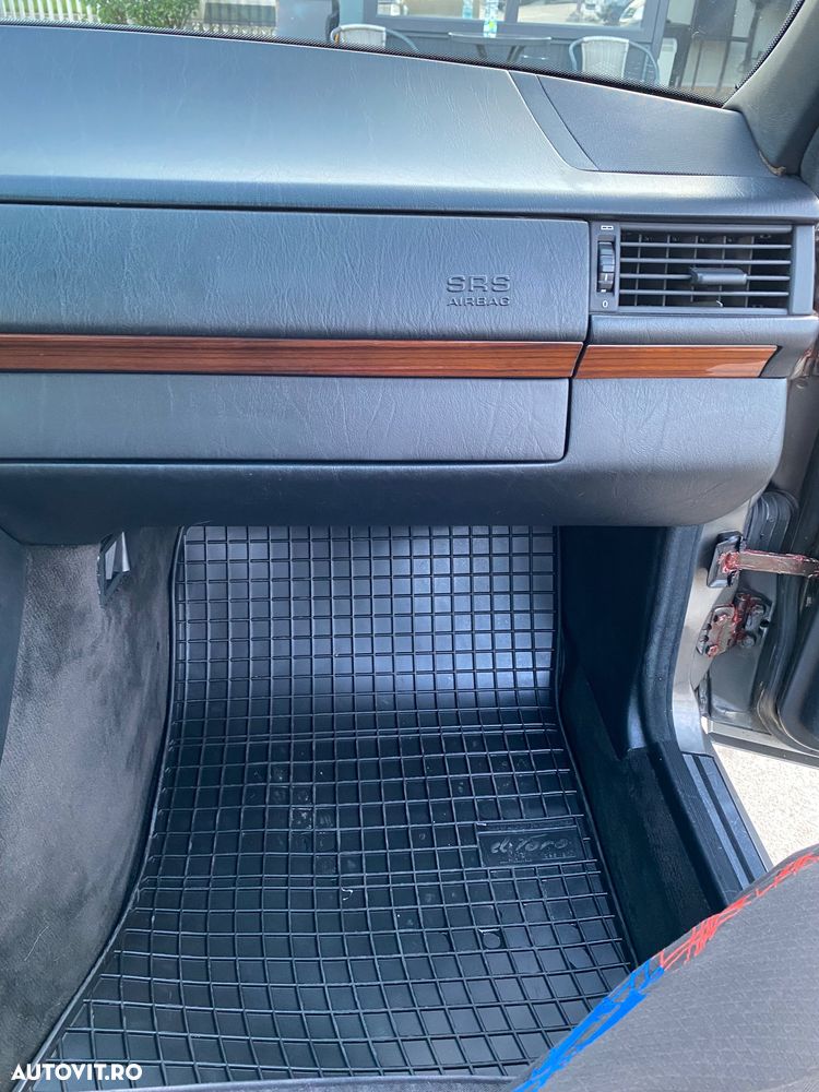 Mercedes-Benz W124 - 30