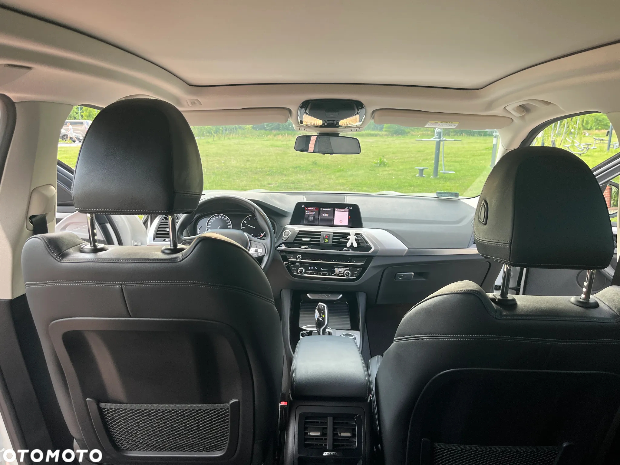 BMW X3 xDrive20i Advantage - 11