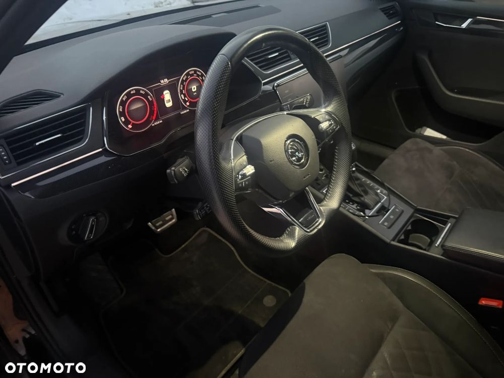 Skoda Superb 2.0 TSI 4x4 Sportline DSG - 7
