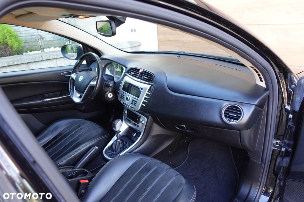 Lancia Delta 1.4 TurboJet 16v Gold - 6