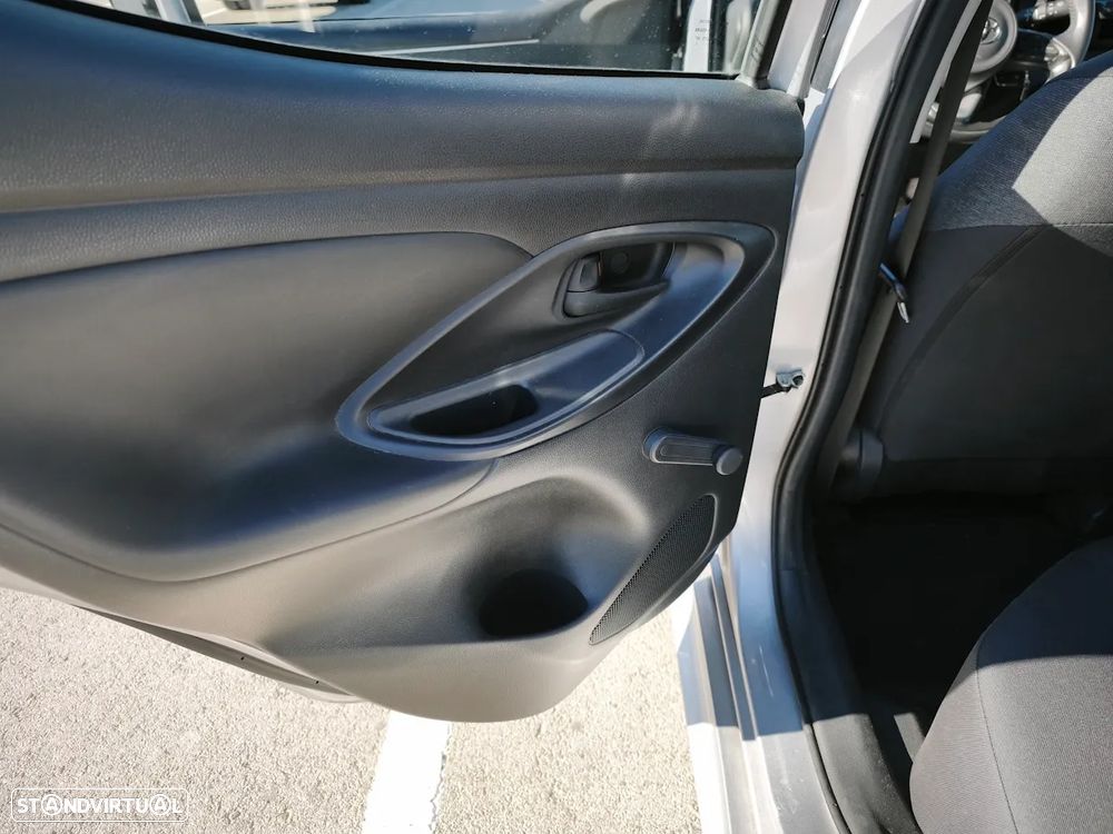 Toyota Yaris 1.0 VVT-i Comfort Plus - 10
