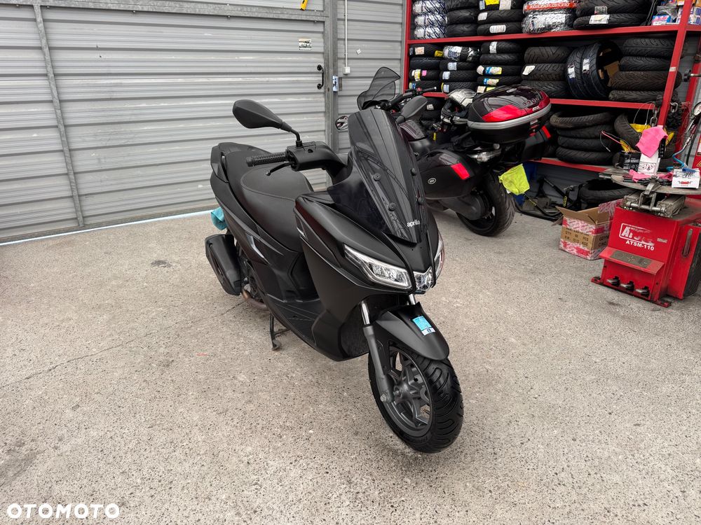 Aprilia SR - 1