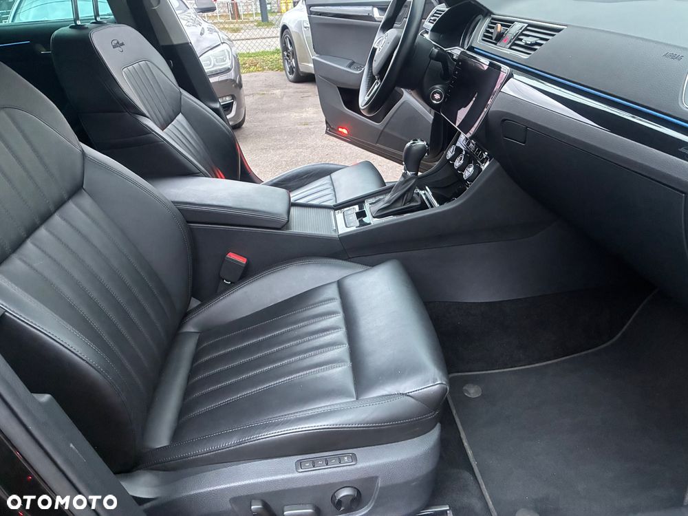 Skoda Superb 2.0 TDI 4x4 L&K DSG - 15