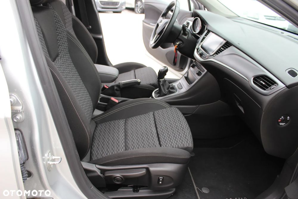 Opel Astra 1.6 D (CDTI) Dynamic - 25